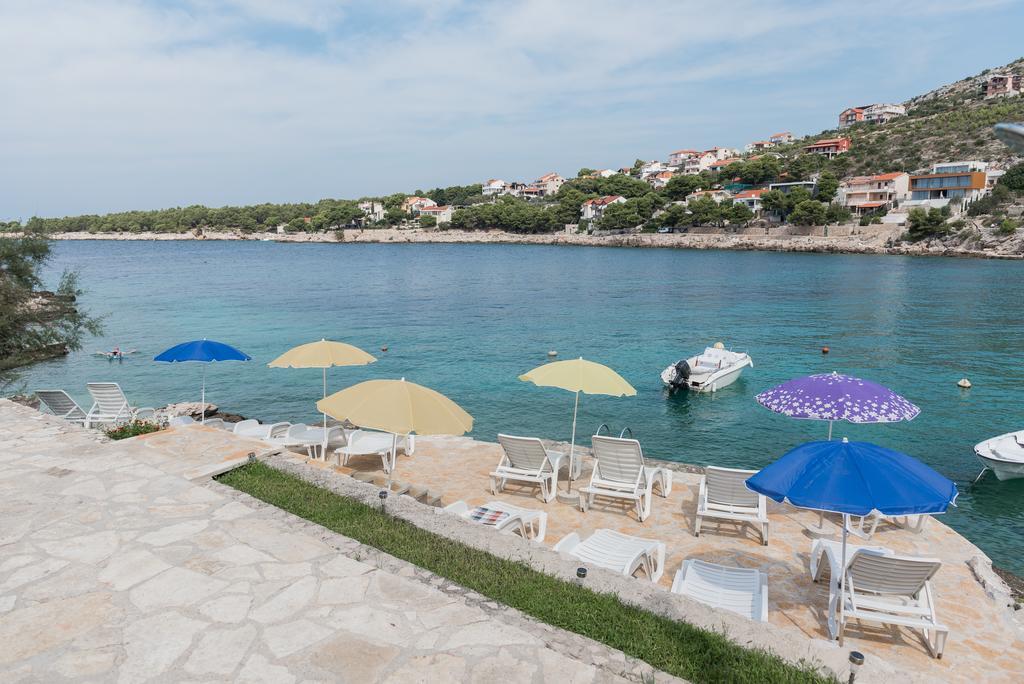 Apartment Dragan Grubisic Primošten Buitenkant foto