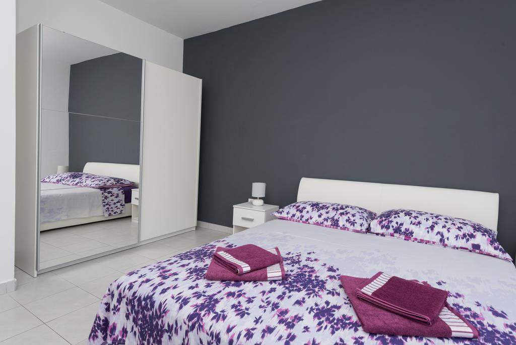 Apartment Dragan Grubisic Primošten Buitenkant foto