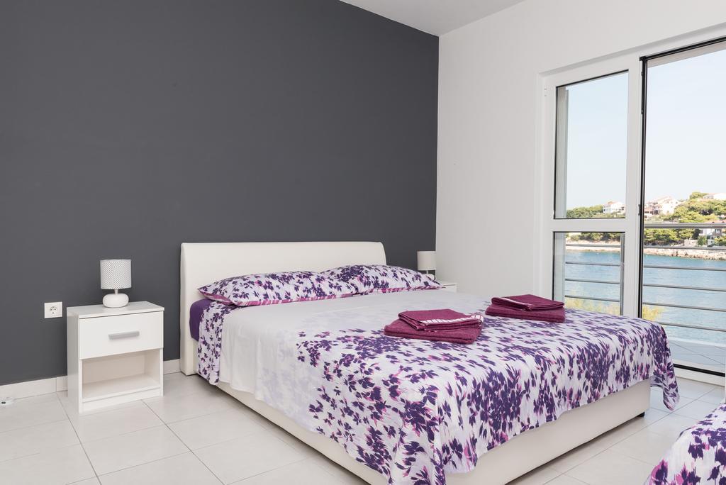 Apartment Dragan Grubisic Primošten Buitenkant foto